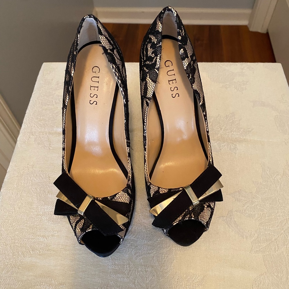 GUESS Black and Cream Lace peep-toe platform heels